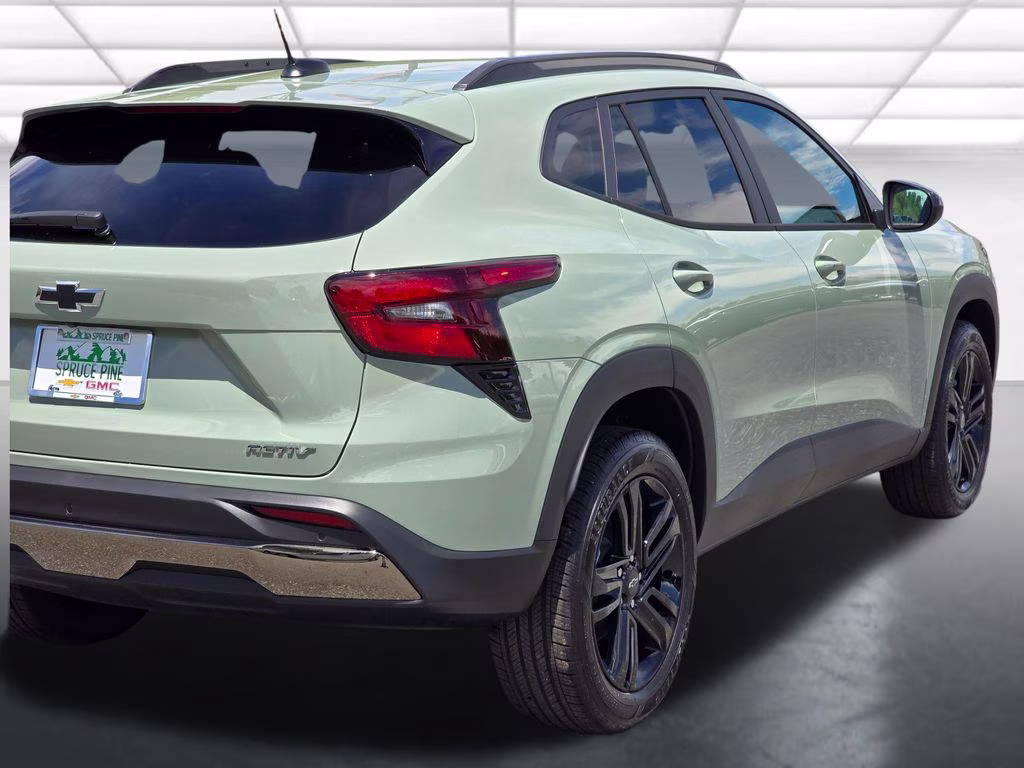 2026 Cacti Green Chevrolet Trax ACTIV FWD SUV