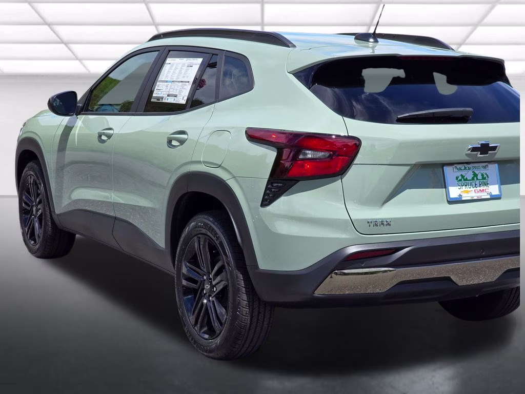 2026 Cacti Green Chevrolet Trax ACTIV FWD SUV