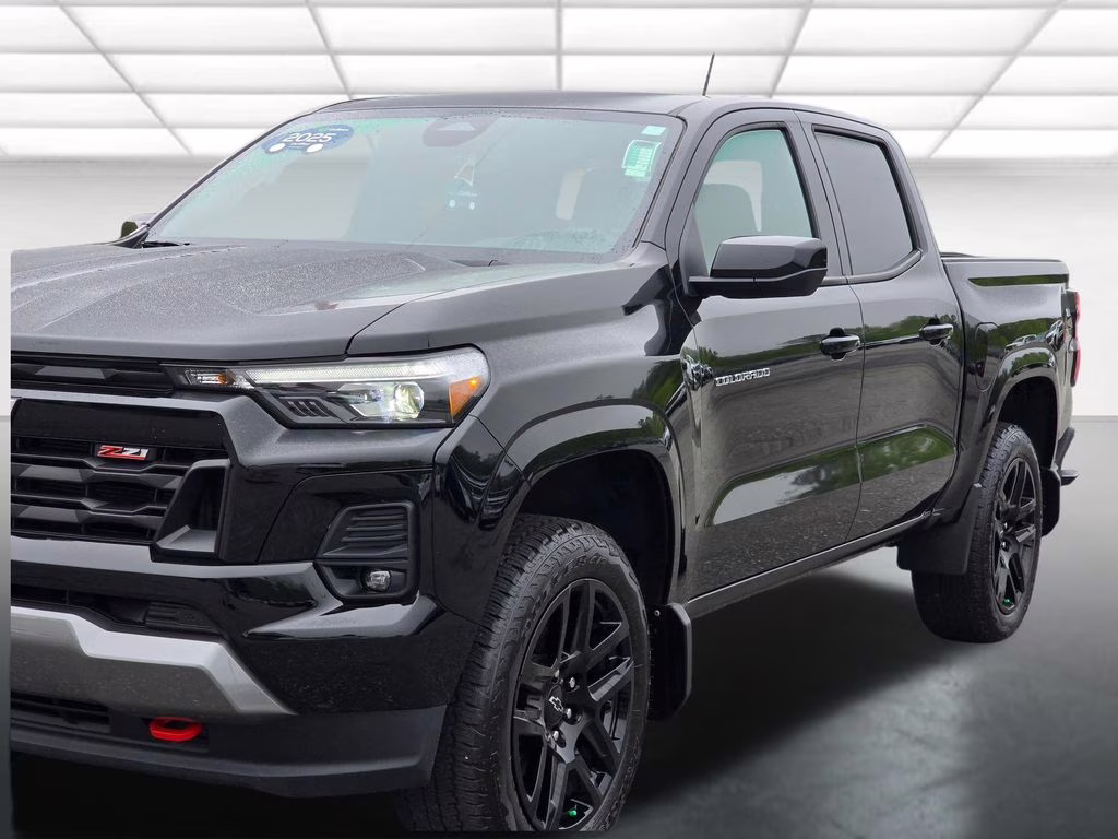 2025 Black Chevrolet Colorado Z71 4X4 Truck