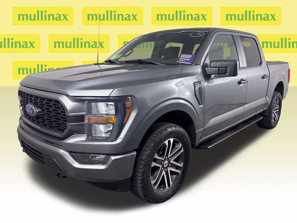 2023 Gray Metallic Ford F-150 XL 4X4 Truck