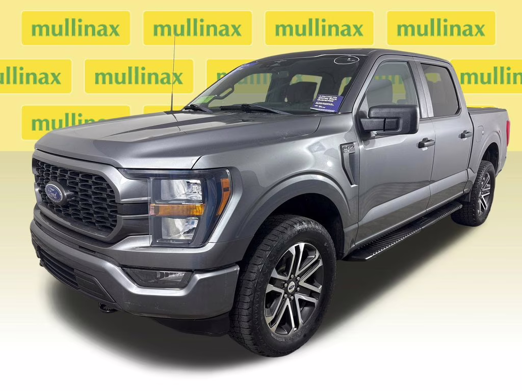 2023 Gray Metallic Ford F-150 XL 4X4 Truck