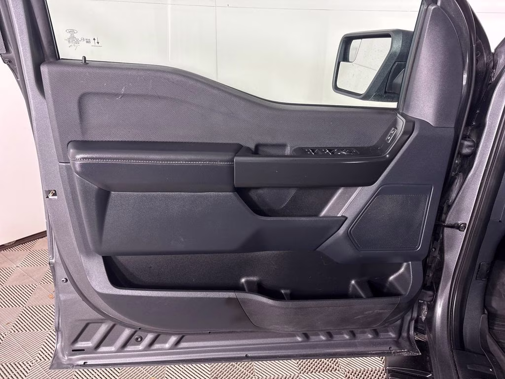 2023 Gray Metallic Ford F-150 XL 4X4 Truck