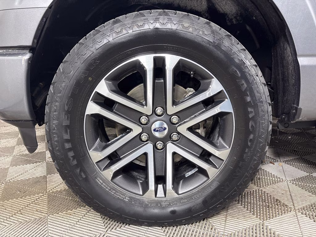 2023 Gray Metallic Ford F-150 XL 4X4 Truck