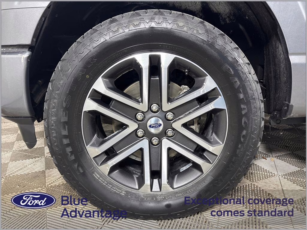 2023 Gray Metallic Ford F-150 XL 4X4 Truck