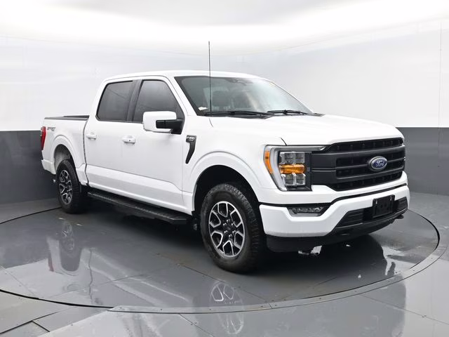2023 White Ford F-150 Lariat 4X4 Truck