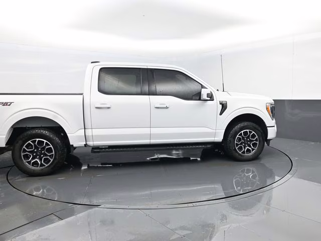 2023 White Ford F-150 Lariat 4X4 Truck