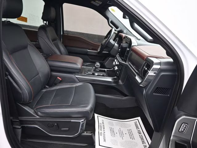 2023 White Ford F-150 Lariat 4X4 Truck