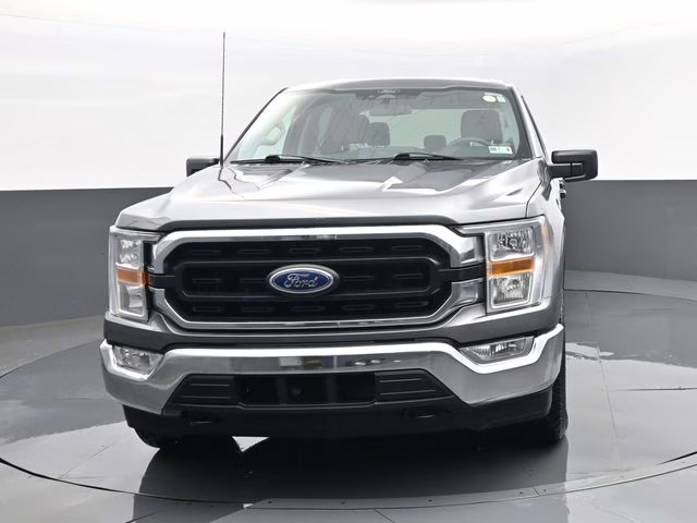 2022 Gray Ford F-150 XLT 4X4 Truck