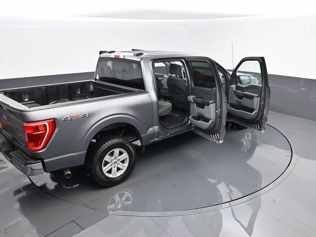 2022 Gray Ford F-150 XLT 4X4 Truck