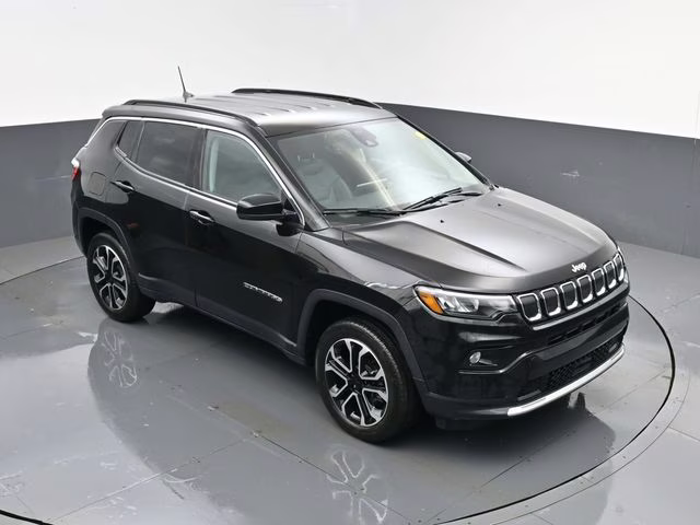 2022 Diamond Black Crystal Pearlcoat Jeep Compass Limited 4X4 SUV