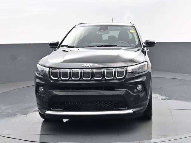 2022 Diamond Black Crystal Pearlcoat Jeep Compass Limited 4X4 SUV