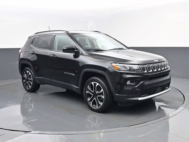 2022 Diamond Black Crystal Pearlcoat Jeep Compass Limited 4X4 SUV