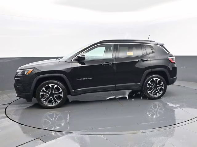 2022 Diamond Black Crystal Pearlcoat Jeep Compass Limited 4X4 SUV
