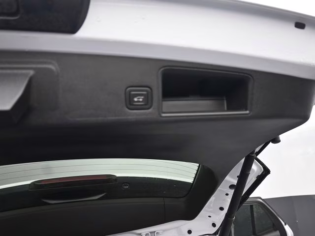 2024 White GMC Terrain SLT AWD SUV