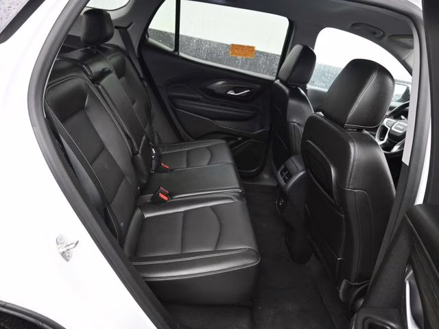 2024 White GMC Terrain SLT AWD SUV