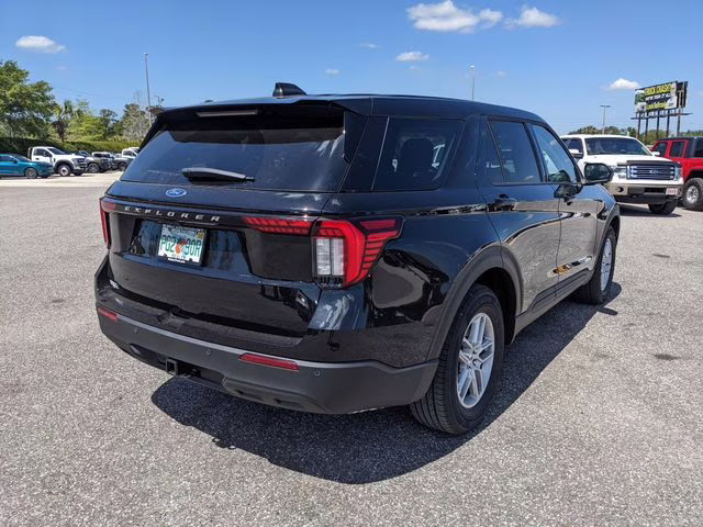 2026 Agate Black Metallic Ford Explorer Active RWD SUV