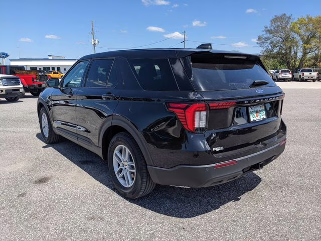 2026 Agate Black Metallic Ford Explorer Active RWD SUV
