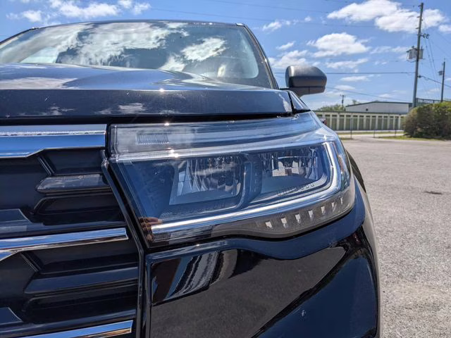 2026 Agate Black Metallic Ford Explorer Active RWD SUV