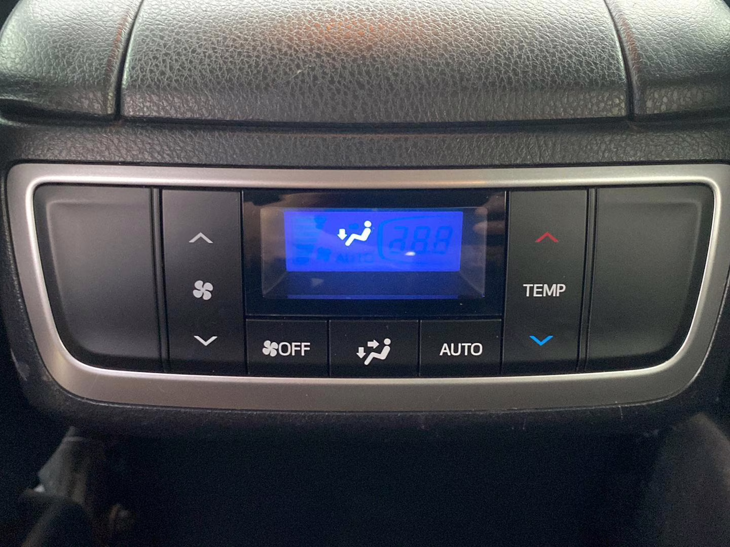 2016 Predawn Gray Mica Toyota Highlander Limited AWD SUV