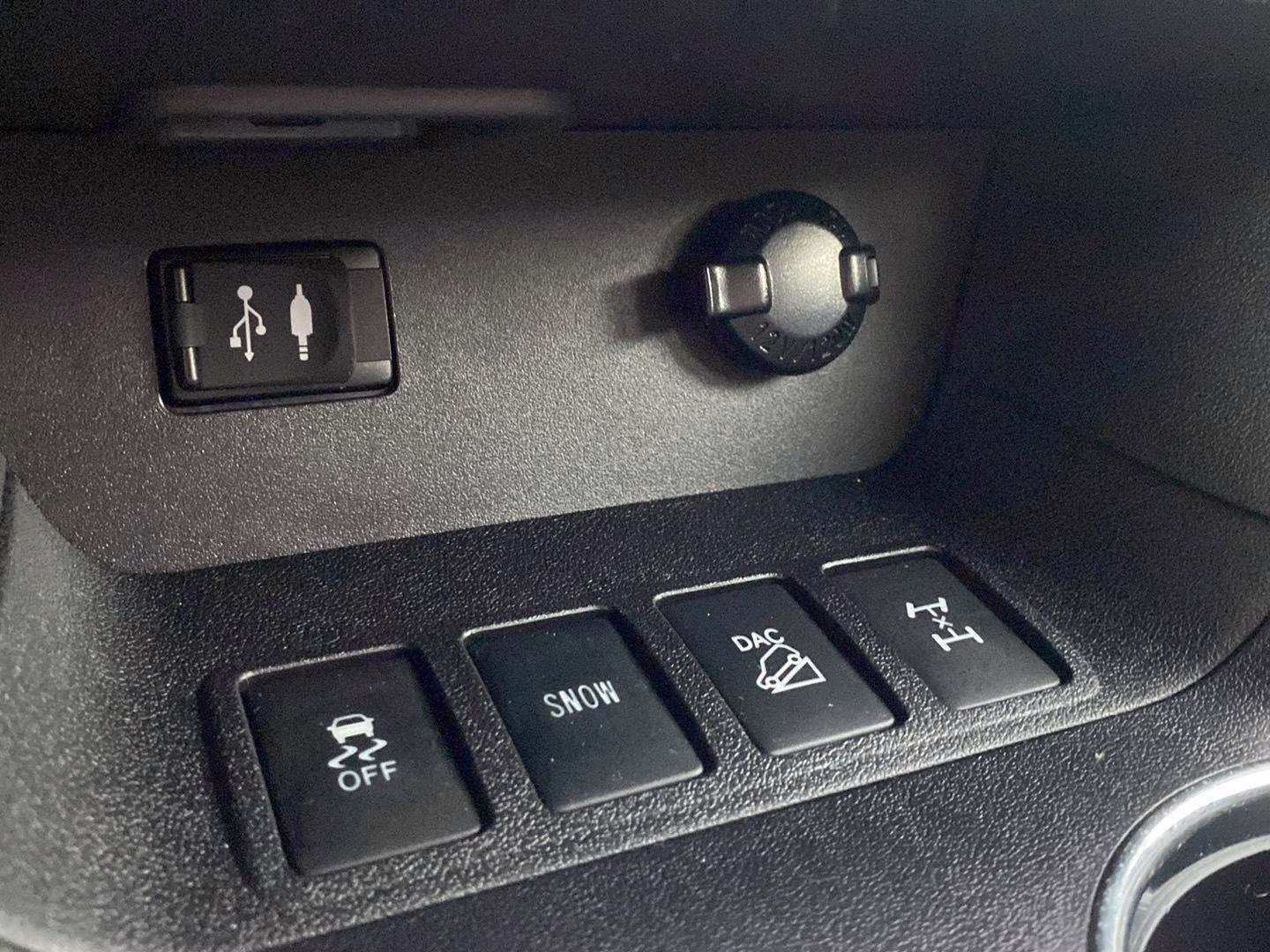 2016 Predawn Gray Mica Toyota Highlander Limited AWD SUV