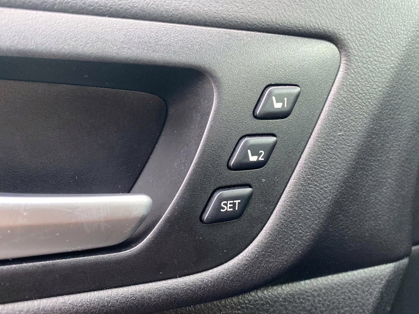 2016 Predawn Gray Mica Toyota Highlander Limited AWD SUV