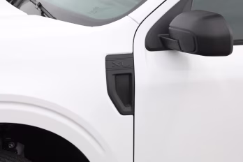 2026 Oxford White Ford Maverick XL FWD Truck
