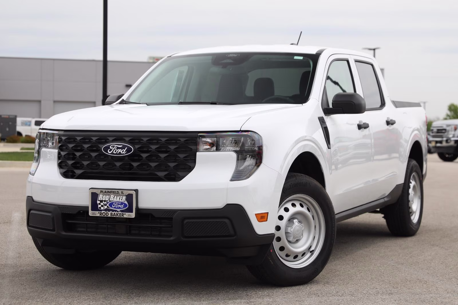 2026 Oxford White Ford Maverick XL FWD Truck