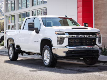 2021 Summit White Chevrolet Silverado 2500HD LT 4X4 Truck