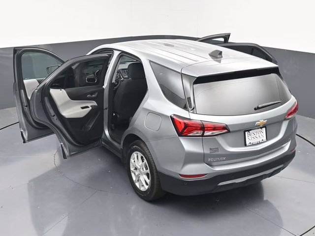 2023 Sterling Gray Metallic Chevrolet Equinox LT FWD SUV