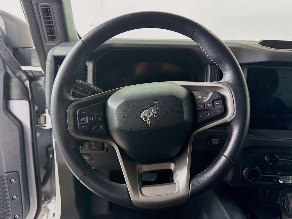 2025 Oxford White Ford Bronco Big Bend 4X4 SUV