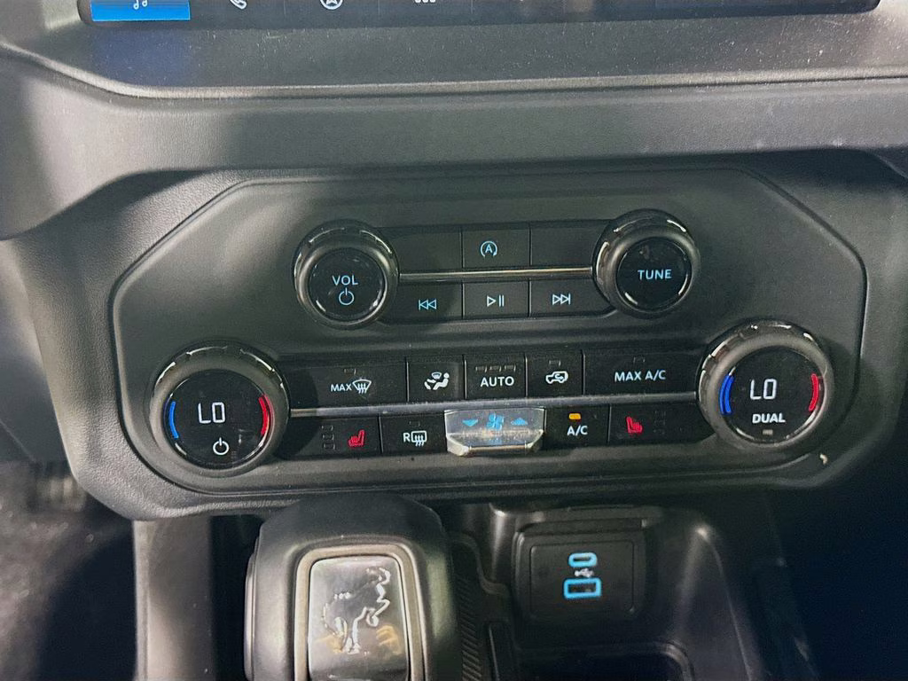 2025 Oxford White Ford Bronco Big Bend 4X4 SUV