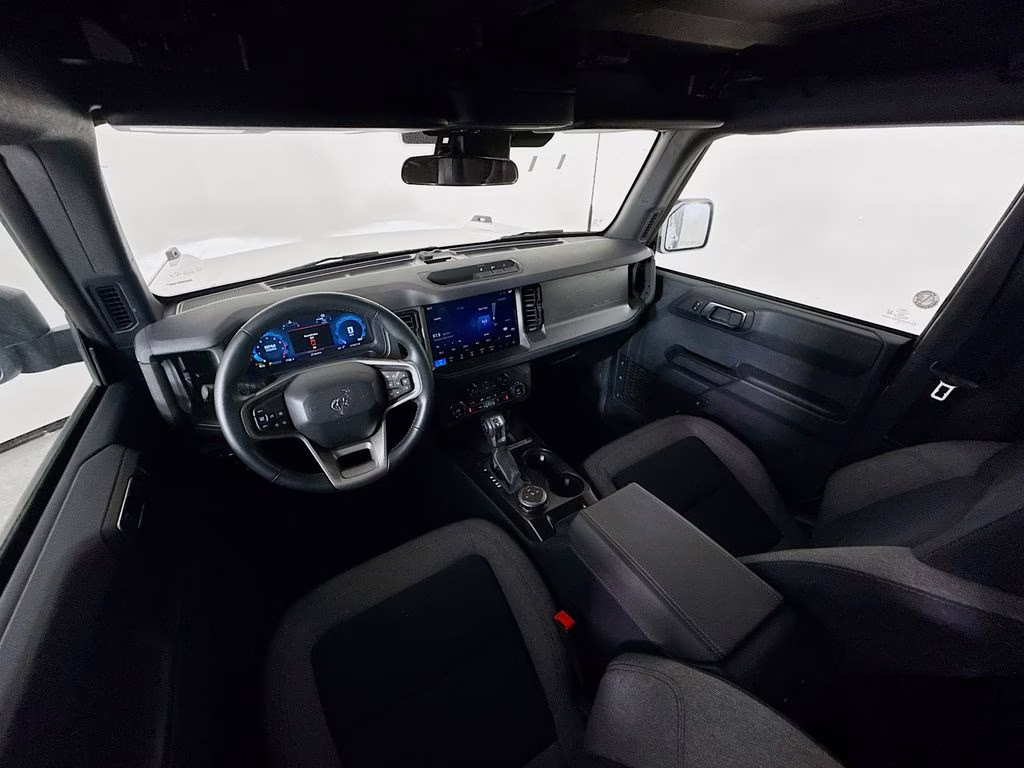 2025 Oxford White Ford Bronco Big Bend 4X4 SUV