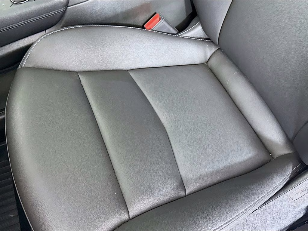 2024 Crystal White Tricoat Cadillac XT6 Luxury AWD SUV