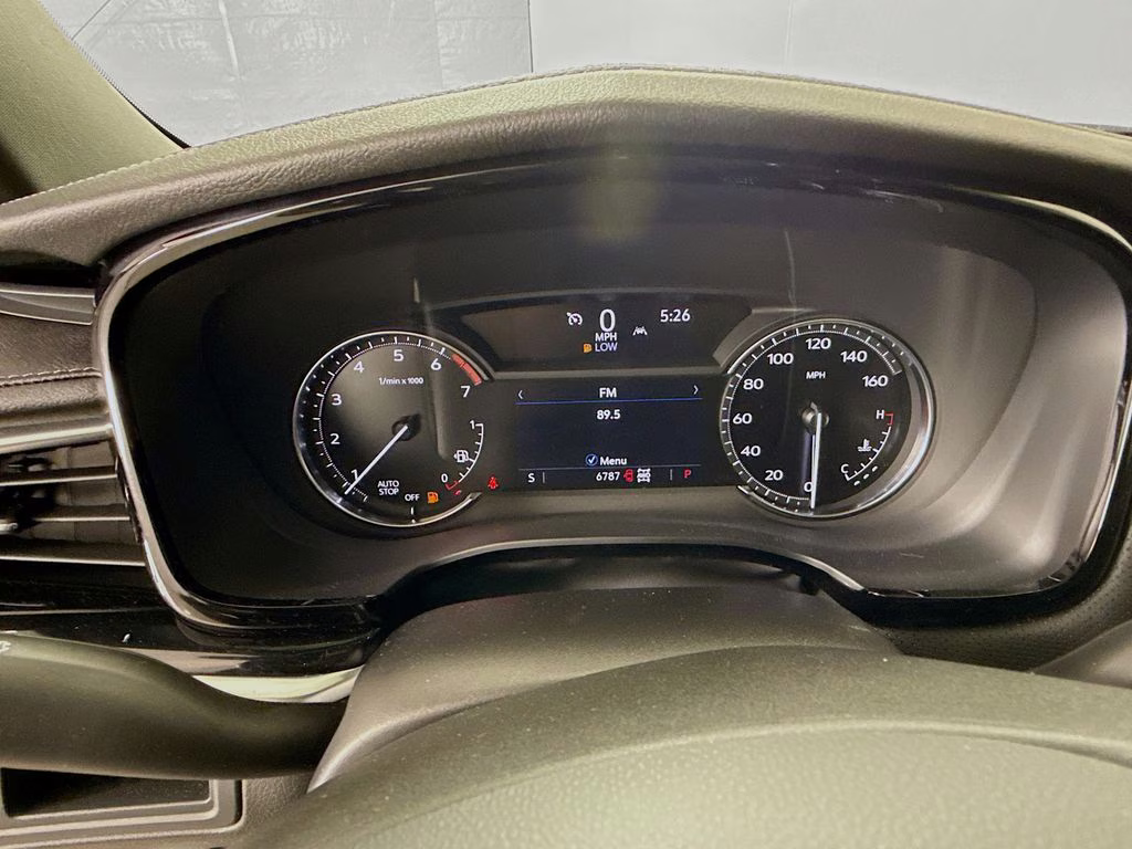 2024 Crystal White Tricoat Cadillac XT6 Luxury AWD SUV