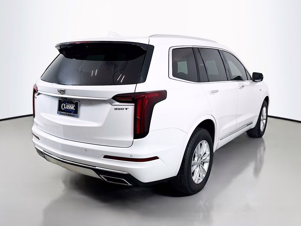2024 Crystal White Tricoat Cadillac XT6 Luxury AWD SUV