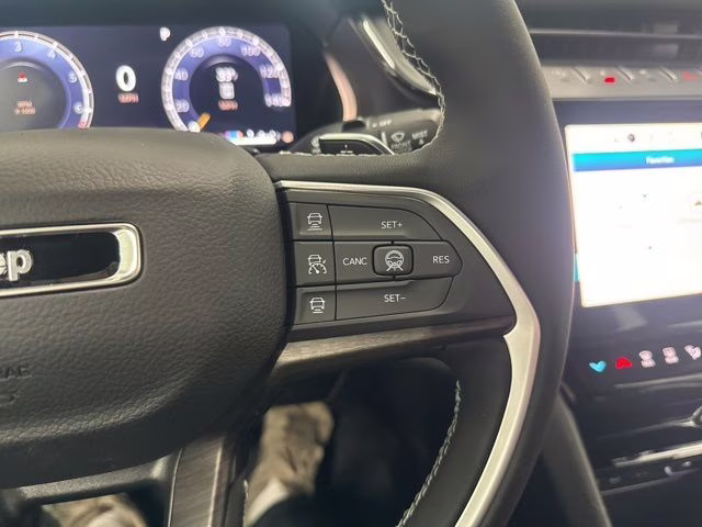 2026 Baltic Gray Metallic Clearcoat Jeep Grand Cherokee L Limited 4X4 SUV
