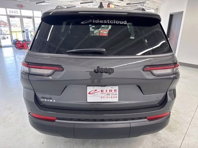 2026 Baltic Gray Metallic Clearcoat Jeep Grand Cherokee L Limited 4X4 SUV