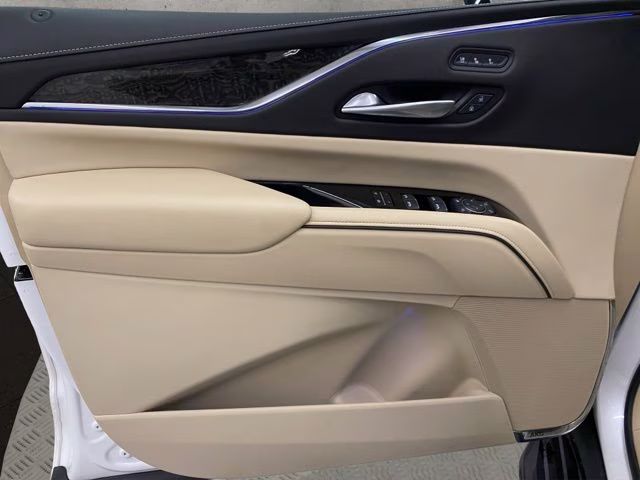 2024 Crystal White Tricoat Cadillac Escalade Premium Luxury 4X4 SUV