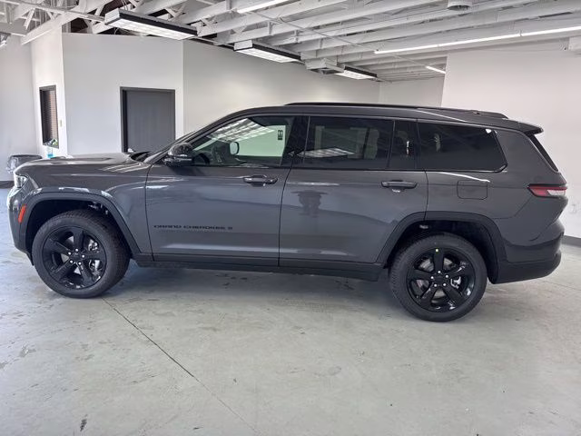 2026 Baltic Gray Metallic Clearcoat Jeep Grand Cherokee L Limited 4X4 SUV