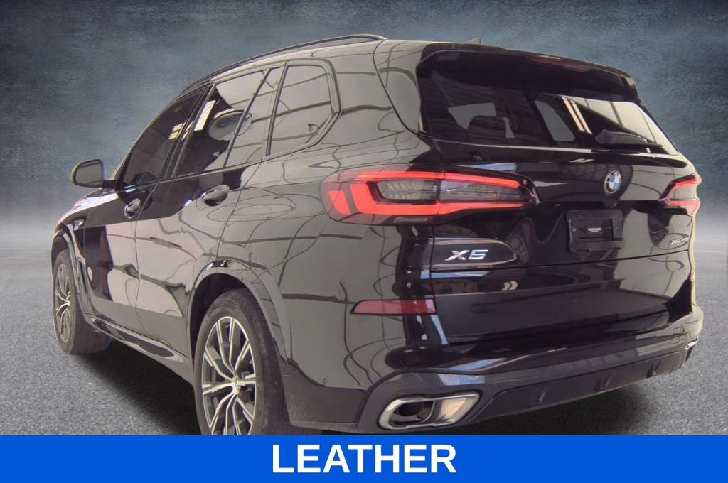 2022 Black Sapphire Metallic BMW X5 xDrive40i AWD SUV
