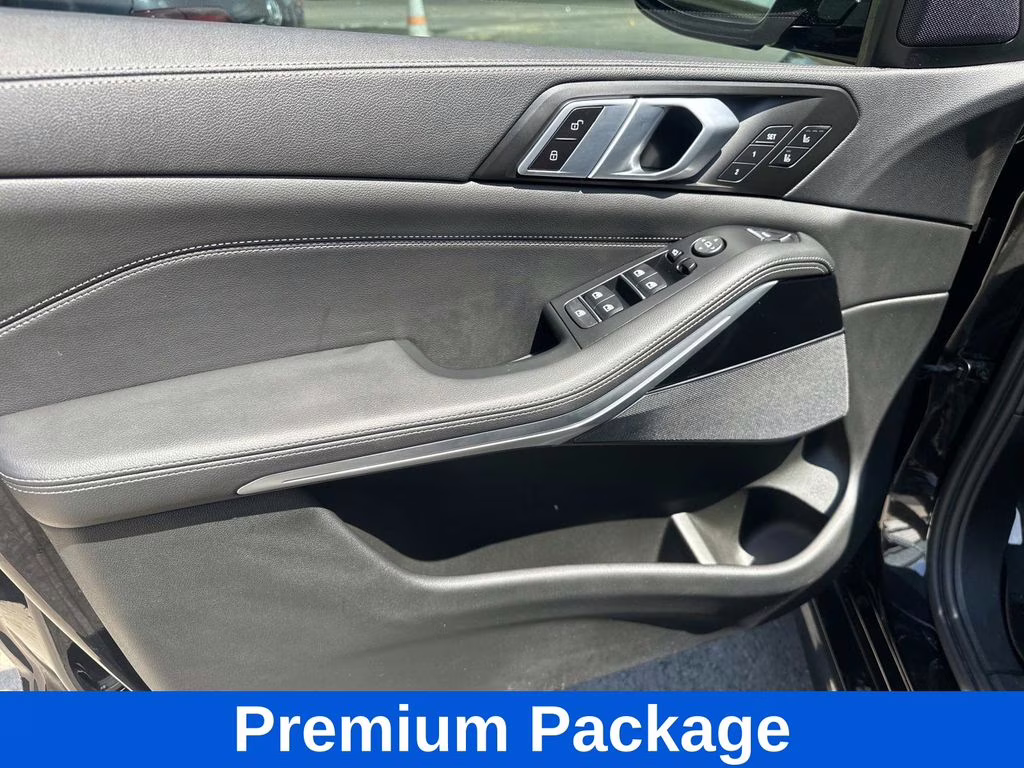 2022 Black Sapphire Metallic BMW X5 xDrive40i AWD SUV