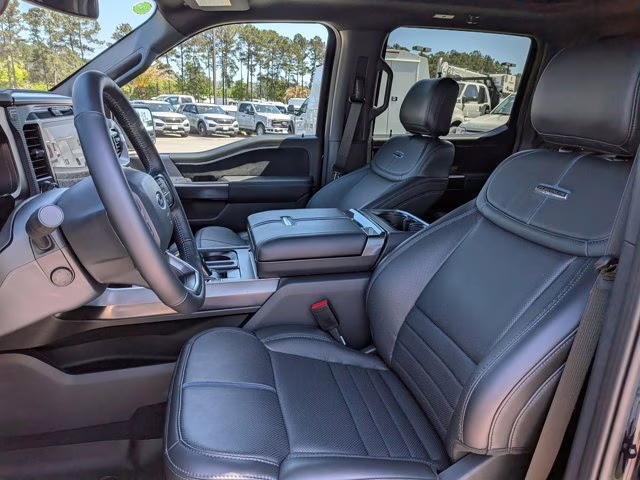 2025 Blue Metallic Ford F-150 Platinum 4X4 Truck