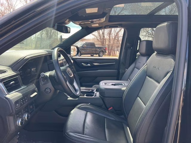 2024 Black GMC Yukon Denali 4X4 SUV