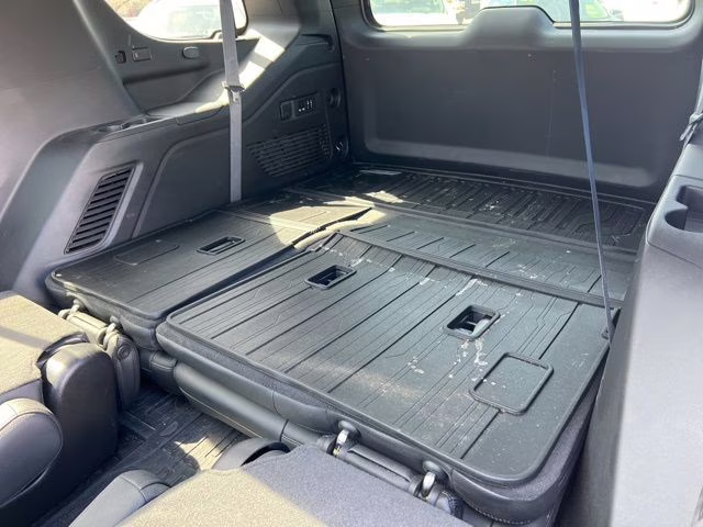 2024 Black GMC Yukon Denali 4X4 SUV