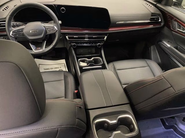 2025 Gray Chevrolet Traverse Z71 AWD SUV