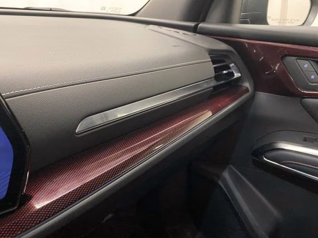 2025 Gray Chevrolet Traverse Z71 AWD SUV