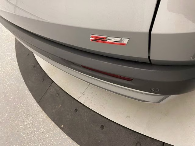 2025 Gray Chevrolet Traverse Z71 AWD SUV