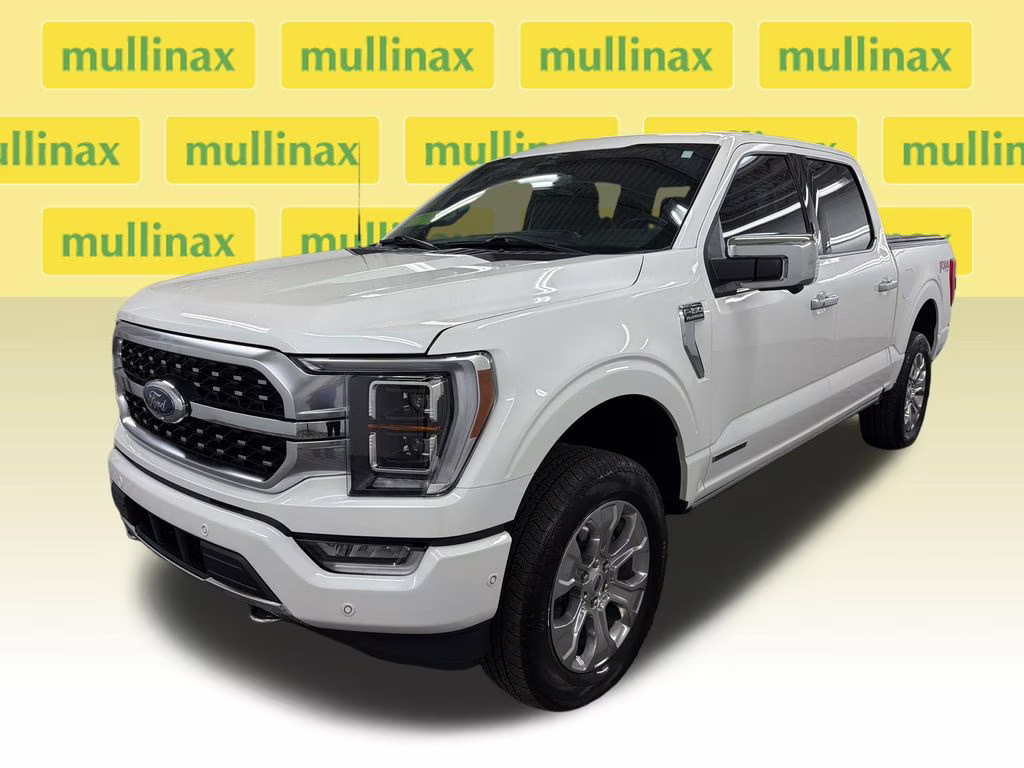 2023 Star White Metallic Tri-Coat Ford F-150 Platinum 4X4 Truck