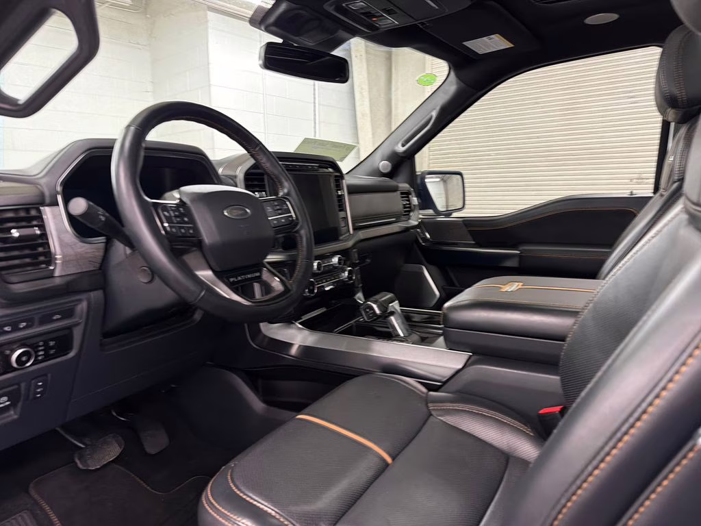 2023 Star White Metallic Tri-Coat Ford F-150 Platinum 4X4 Truck