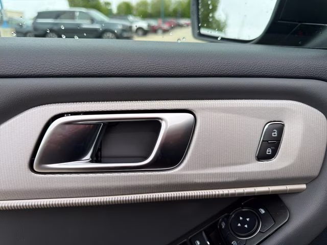 2026 Agate Black Metallic Ford Explorer Active 4X4 SUV